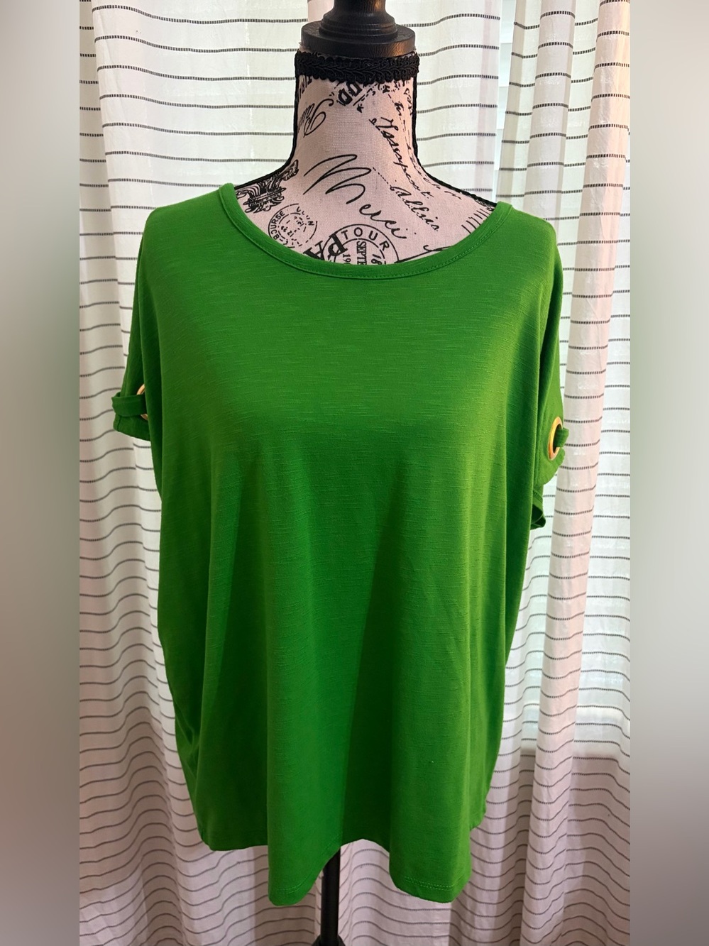 Cato Green Short Sleeve Grommet Women's Top